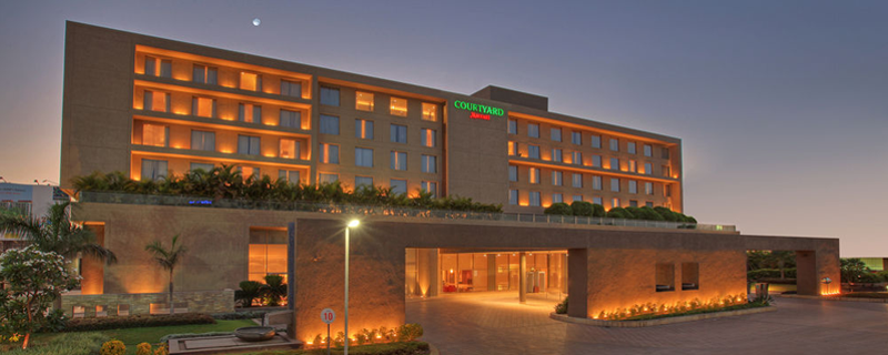 Courtyard By Marriott-Chakan 